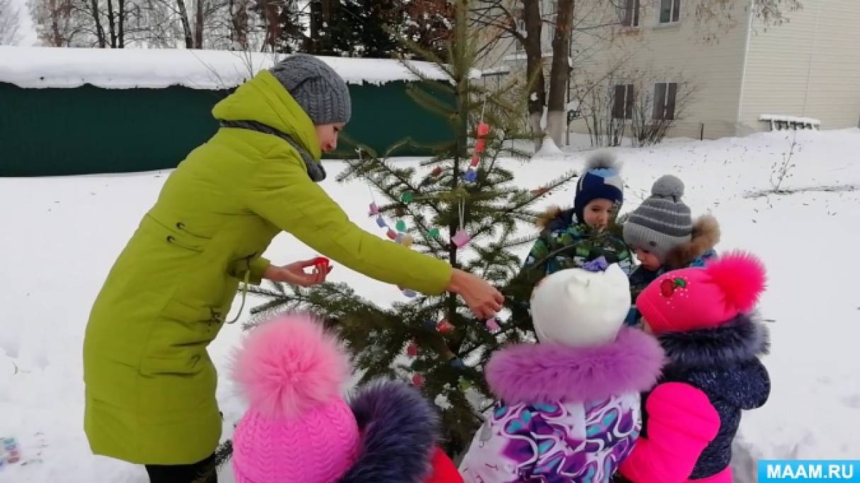 Фотозвіт про експериментальної діяльності з дітьми «Виготовлення кольорових іграшок-ледишек і гірлянд для прикраси ялинки»   Зима - час чудес і цікавих відкриттів